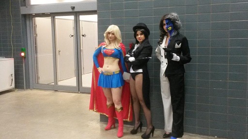 Supergirl, Two Face and annattaZ yalpsoc in the middle