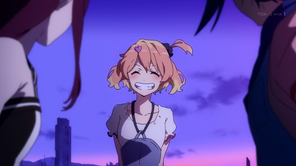 Macross Delta: Freyja does have a creepy smile