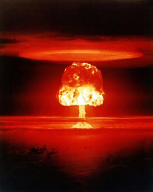 a picture of a nuclear mushroom cloud